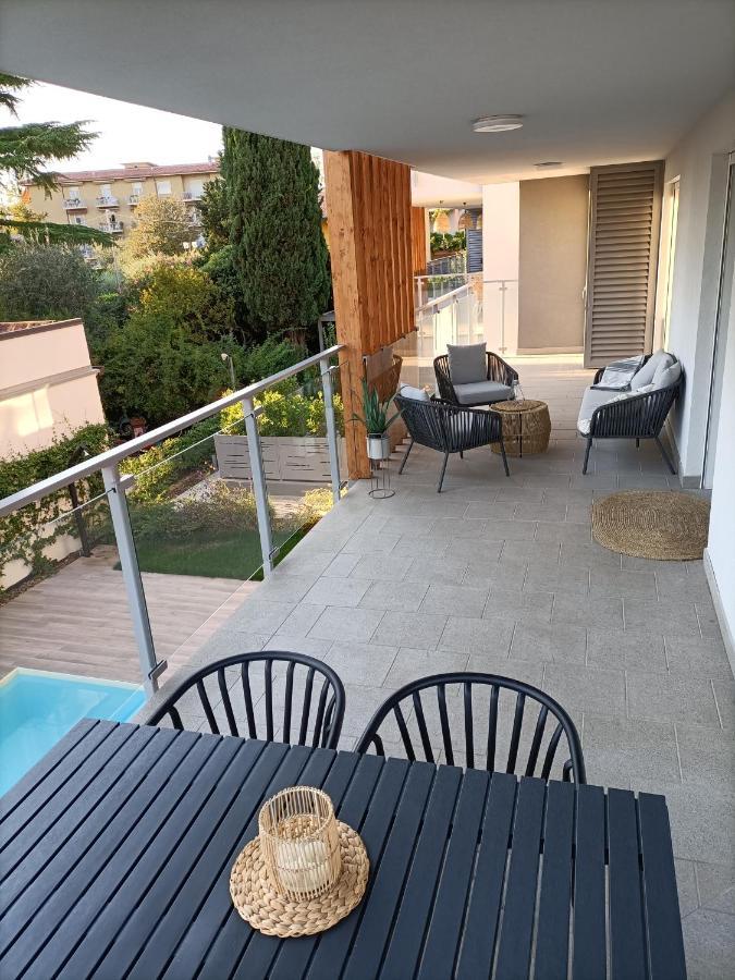 Dream With Pool In Apartment