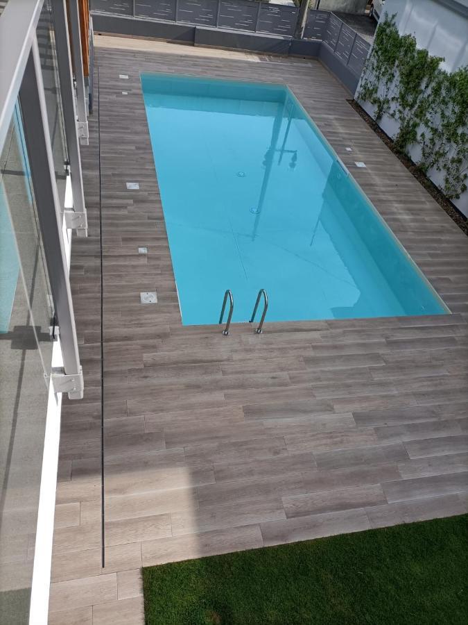 Dream With Pool In Apartment