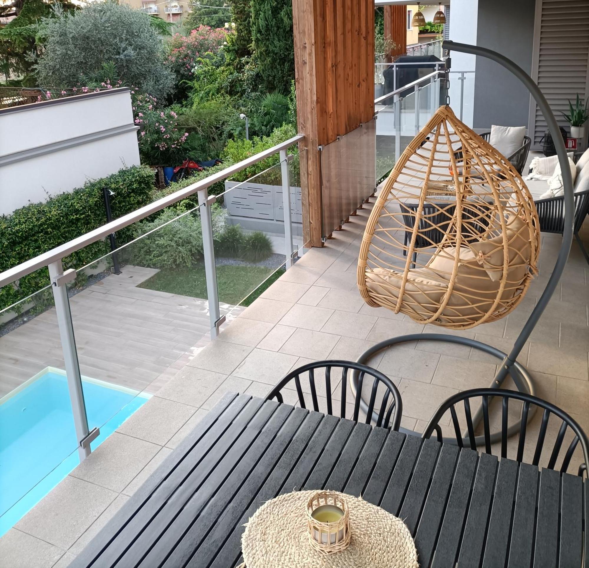 Apartment Dream With Pool In